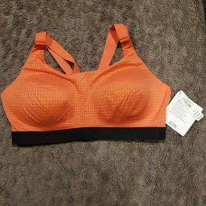 Victoria's Secret lightweight sports bra